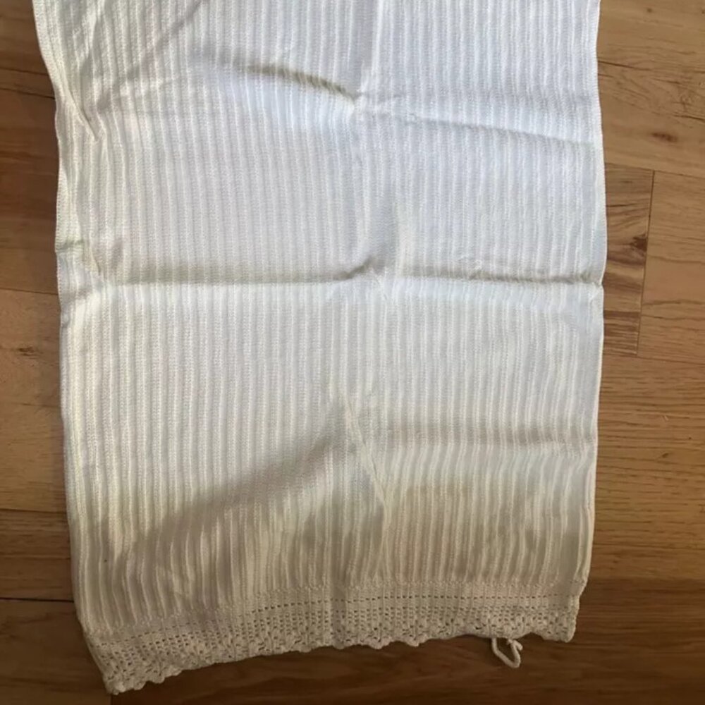 Ralph Lauren Chadwick Crochet ONE Standard Sham - Picture 4 of 4